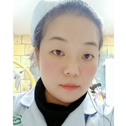 袁双丽护士长